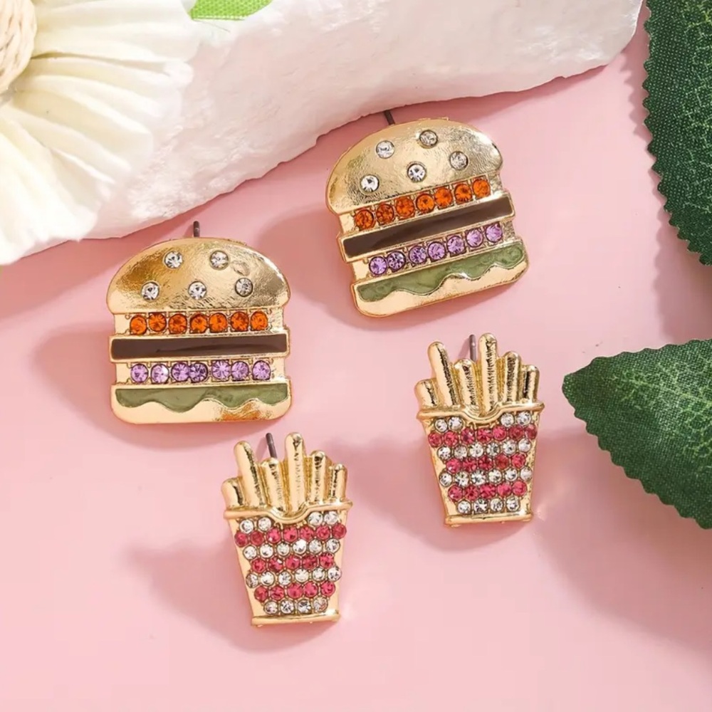 NWT Burger & Fries set of 2 pair of earrings zircon rhinestone gold new with tag - Picture 3 of 3